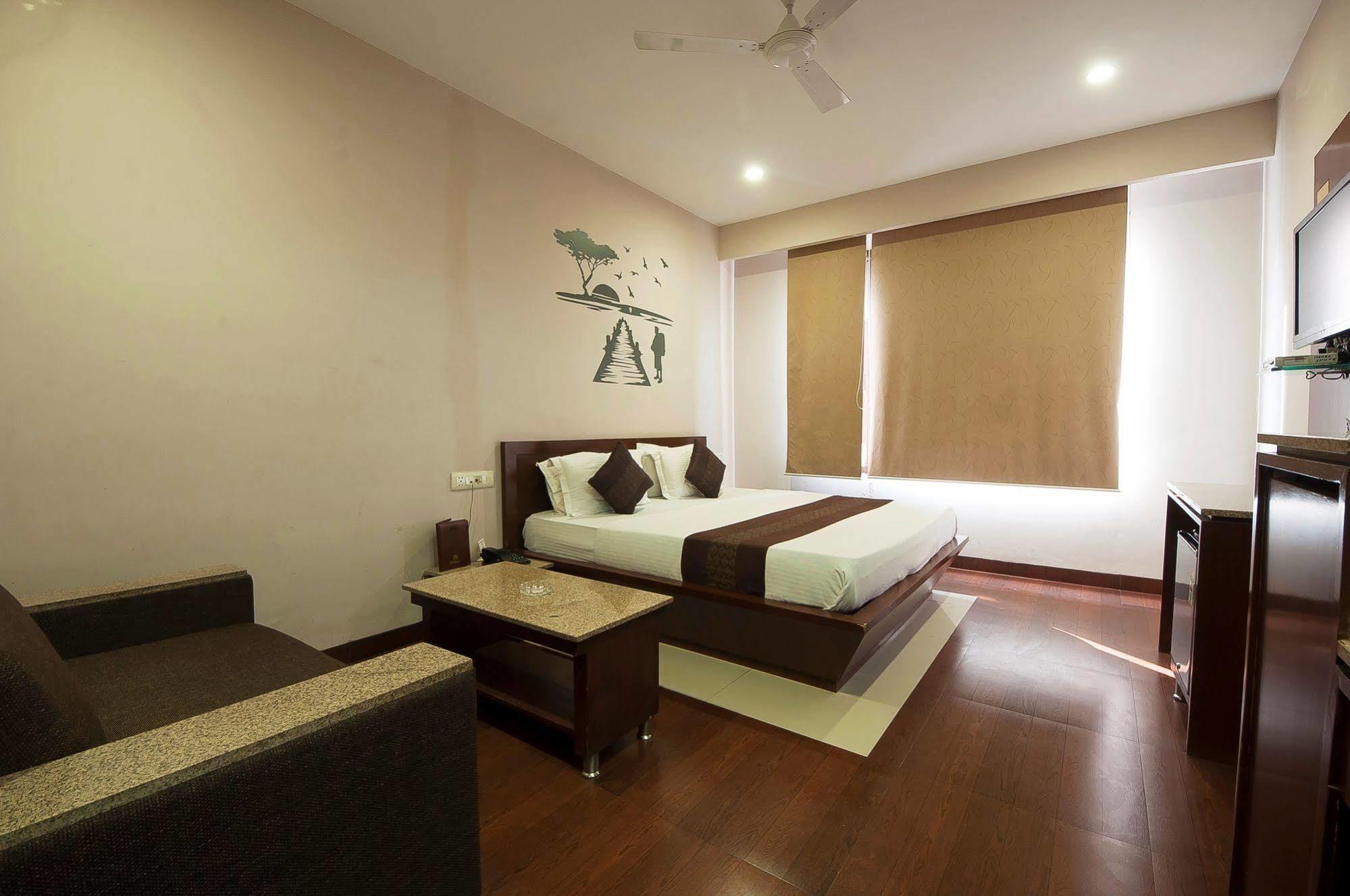 Fabhotel Basera Amritsar Zewnętrze zdjęcie
