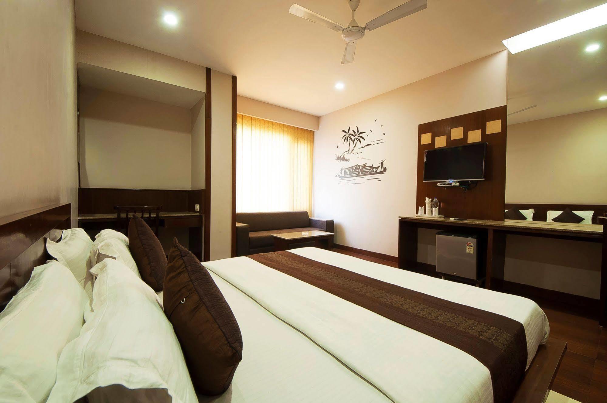 Fabhotel Basera Amritsar Zewnętrze zdjęcie