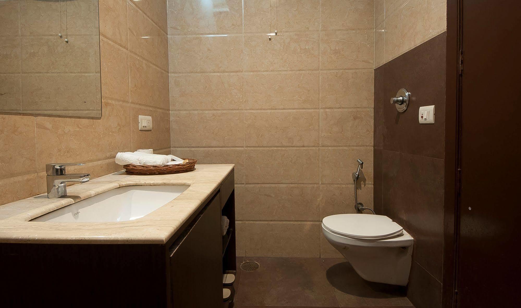 Fabhotel Basera Amritsar Zewnętrze zdjęcie
